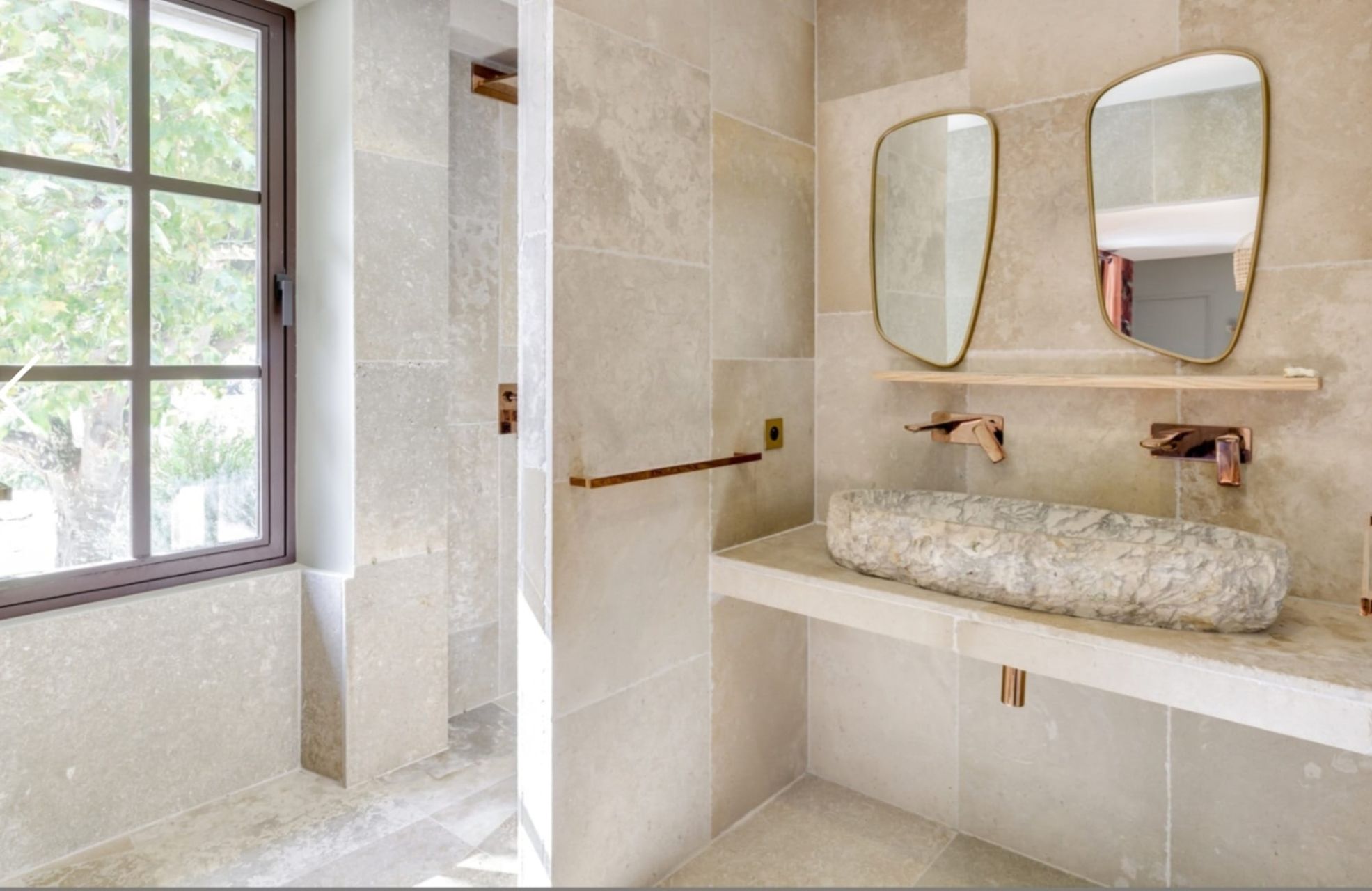 maison 15 Pièces en location sur AIX EN PROVENCE (13100)