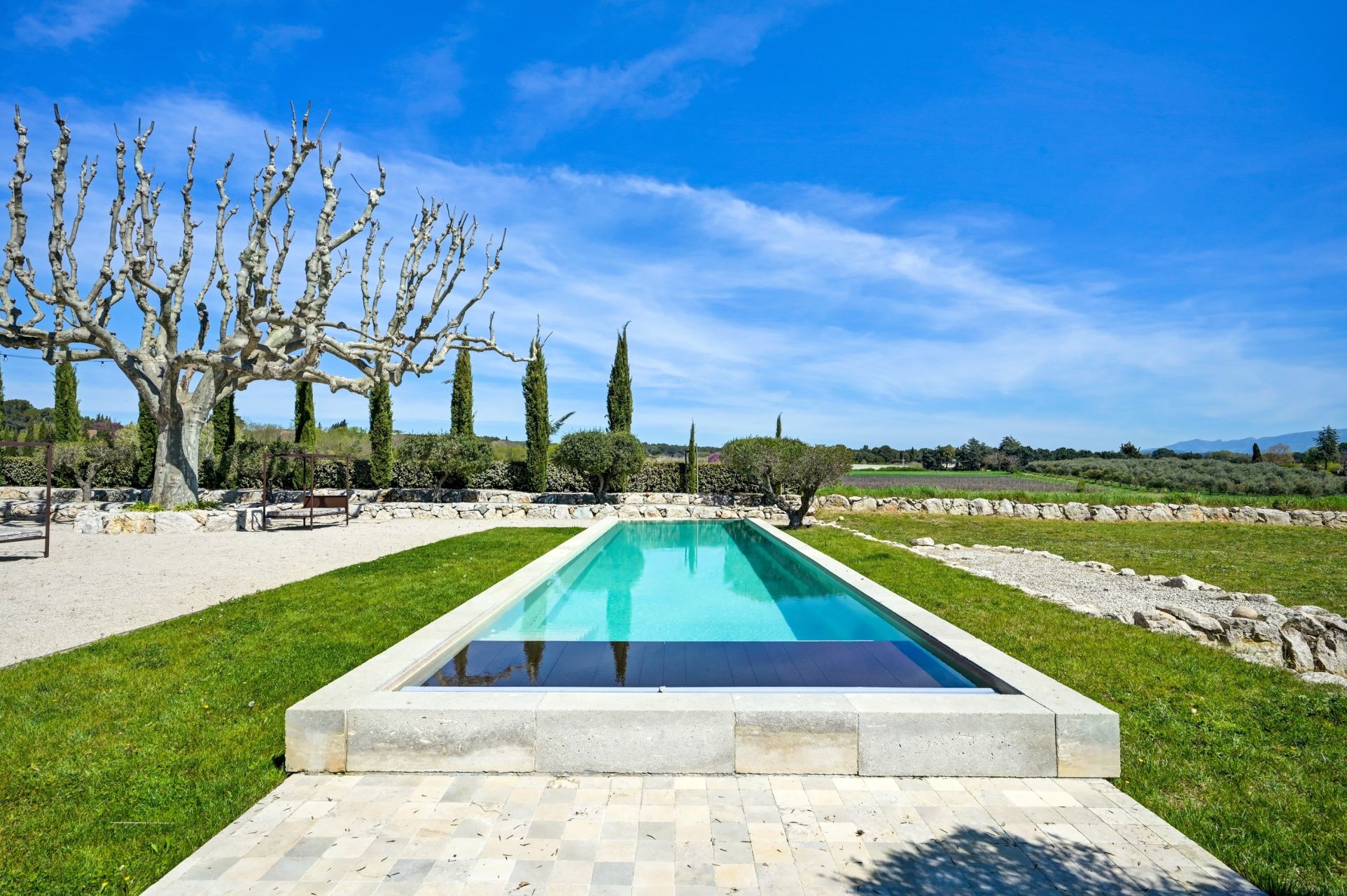 maison 15 Pièces en location sur AIX EN PROVENCE (13100)