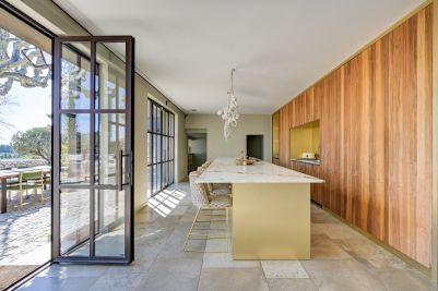 Location Maison Aix-en-Provence 15 Pièces 450 m²