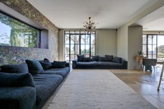 maison 15 Pièces en location sur AIX EN PROVENCE (13100)