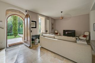 house 5 Rooms for sale on LE THOLONET (13100)