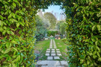 Vente Maison Aix-en-Provence 10 Pièces 227 m²