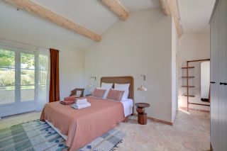 bastide 9 Rooms for seasonal rent on LE PUY STE REPARADE (13610)