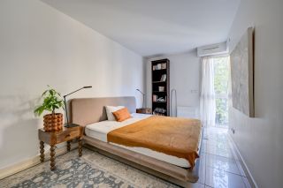 apartment 5 Rooms for sale on AIX EN PROVENCE (13100)