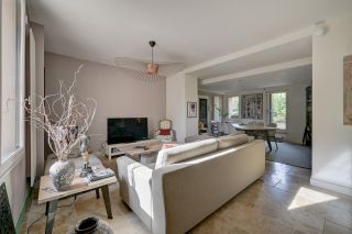 house 5 Rooms for sale on LE THOLONET (13100)