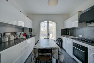 maison 8 Pièces en vente sur EGUILLES (13510)