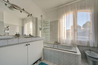 maison 8 Pièces en vente sur EGUILLES (13510)