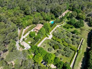 maison 10 Pièces en vente sur AIX EN PROVENCE (13100)