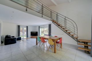 maison 6 Pièces en vente sur EGUILLES (13510)
