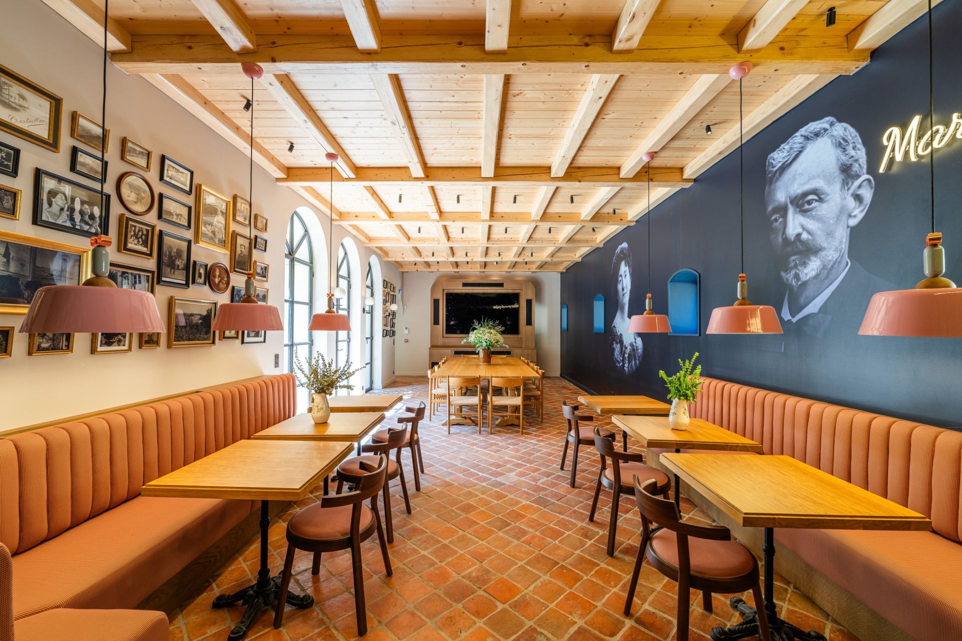 bastide 22 Pièces en location saisonnière sur NANS LES PINS (83860)