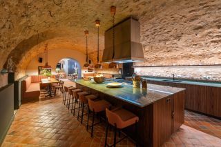 bastide 22 Pièces en location saisonnière sur NANS LES PINS (83860)