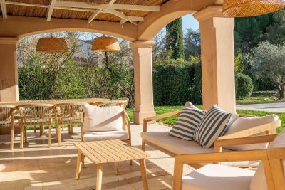 Sale House Aix-en-Provence 8&nbsp;Rooms 200&nbsp;m²