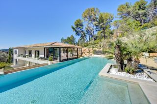 house 7 Rooms for sale on AIX EN PROVENCE (13100)
