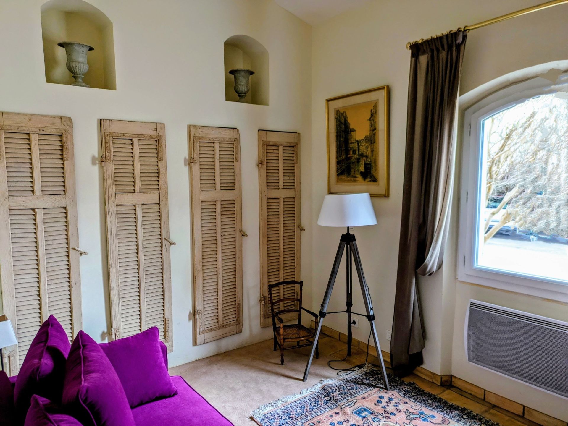 house 5 Rooms for sale on MALLEMORT (13370)