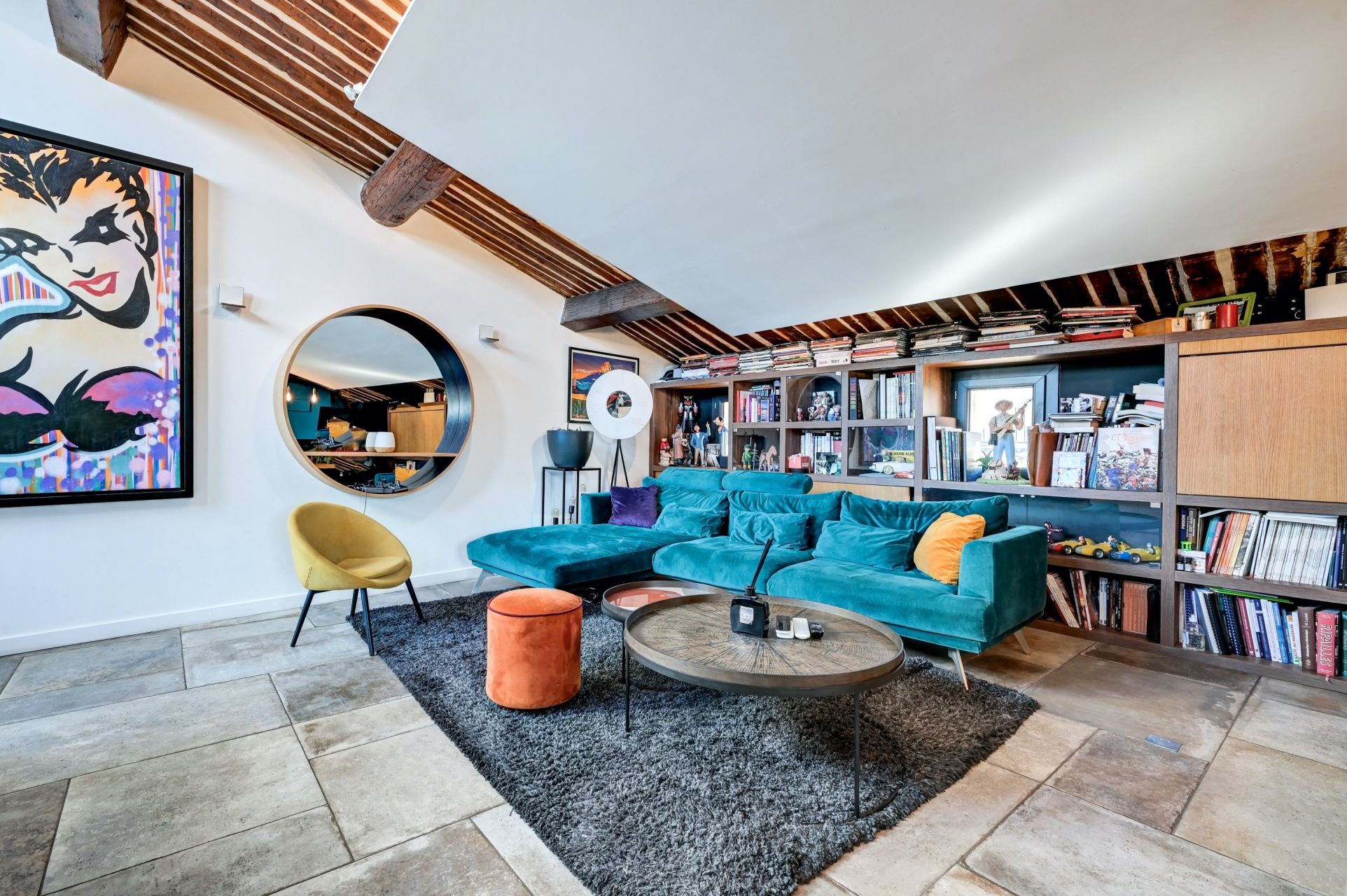 apartment 4 Rooms for sale on AIX EN PROVENCE (13100)