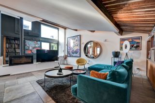 apartment 4 Rooms for sale on AIX EN PROVENCE (13100)