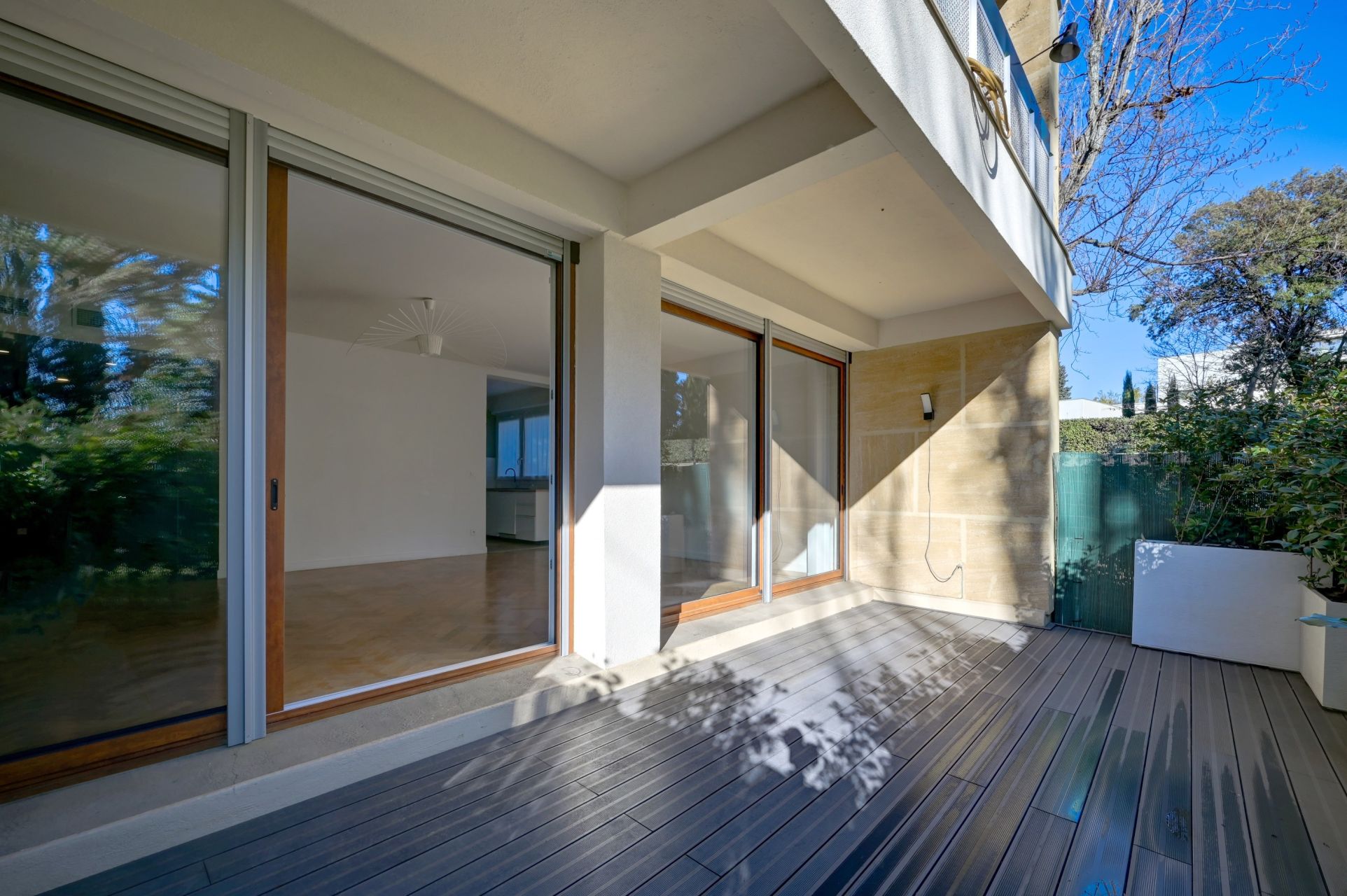 apartment 4 Rooms for sale on AIX EN PROVENCE (13100)