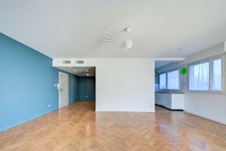 apartment 4 Rooms for sale on AIX EN PROVENCE (13100)