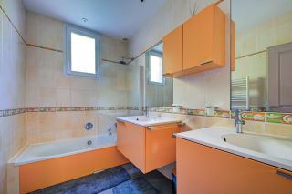 maison 7 Pièces en vente sur AIX EN PROVENCE (13100)