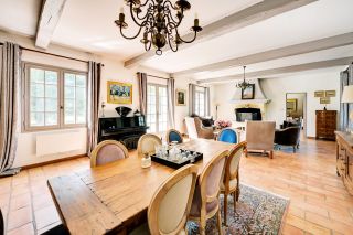 maison 7 Pièces en vente sur AIX EN PROVENCE (13100)