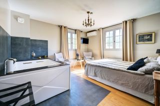 maison 7 Pièces en vente sur AIX EN PROVENCE (13100)