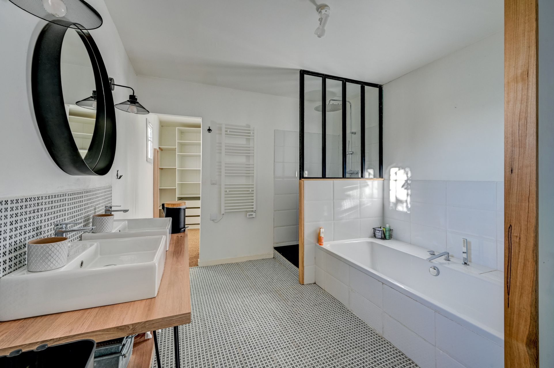 maison 5 Pièces en location sur AIX EN PROVENCE (13100)