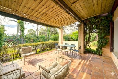 Location Maison Aix-en-Provence 5&nbsp;Pièces 140&nbsp;m²