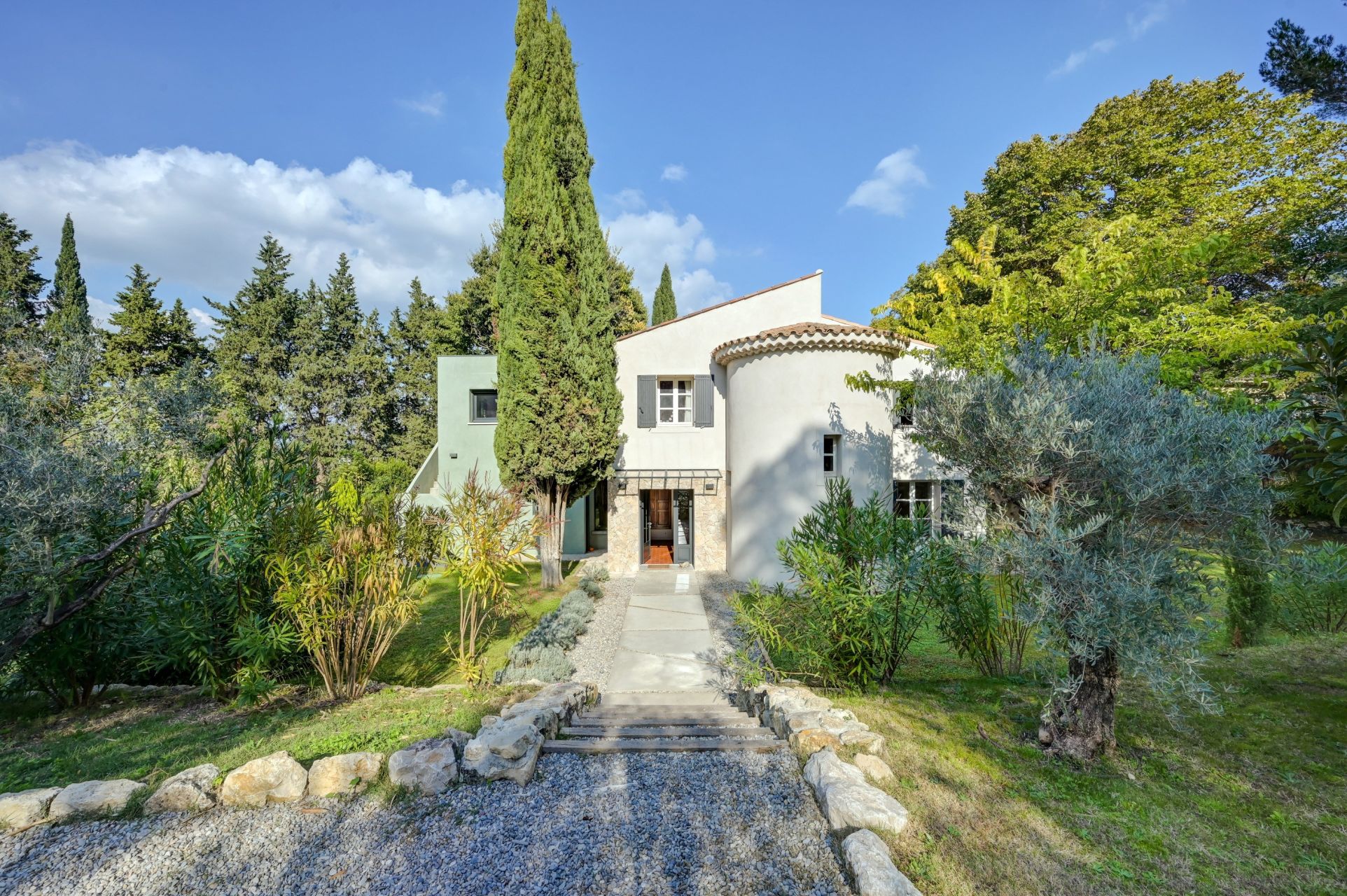 maison 8 Pièces en vente sur AIX EN PROVENCE (13100)