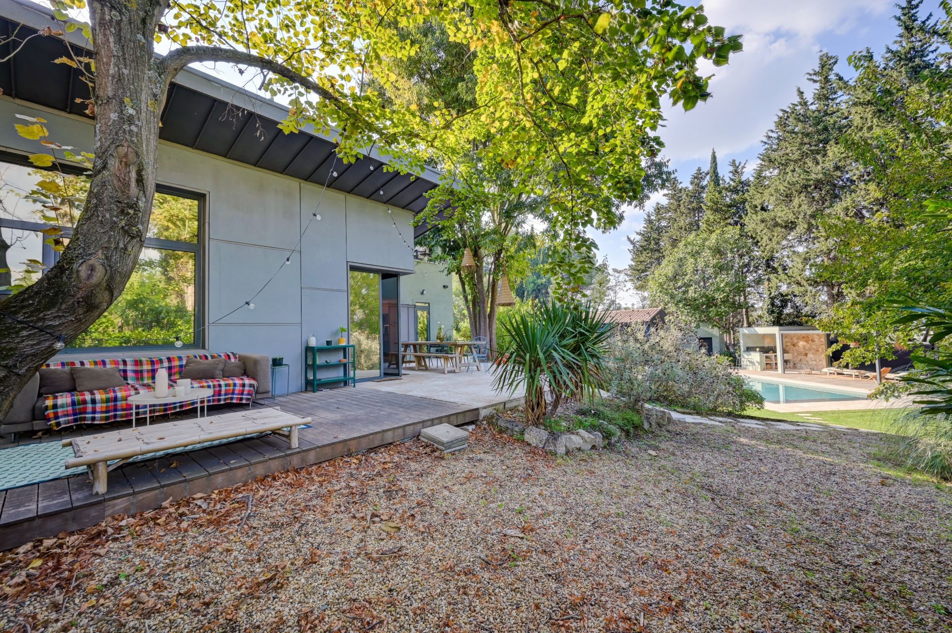 house 8 Rooms for sale on AIX EN PROVENCE (13290)