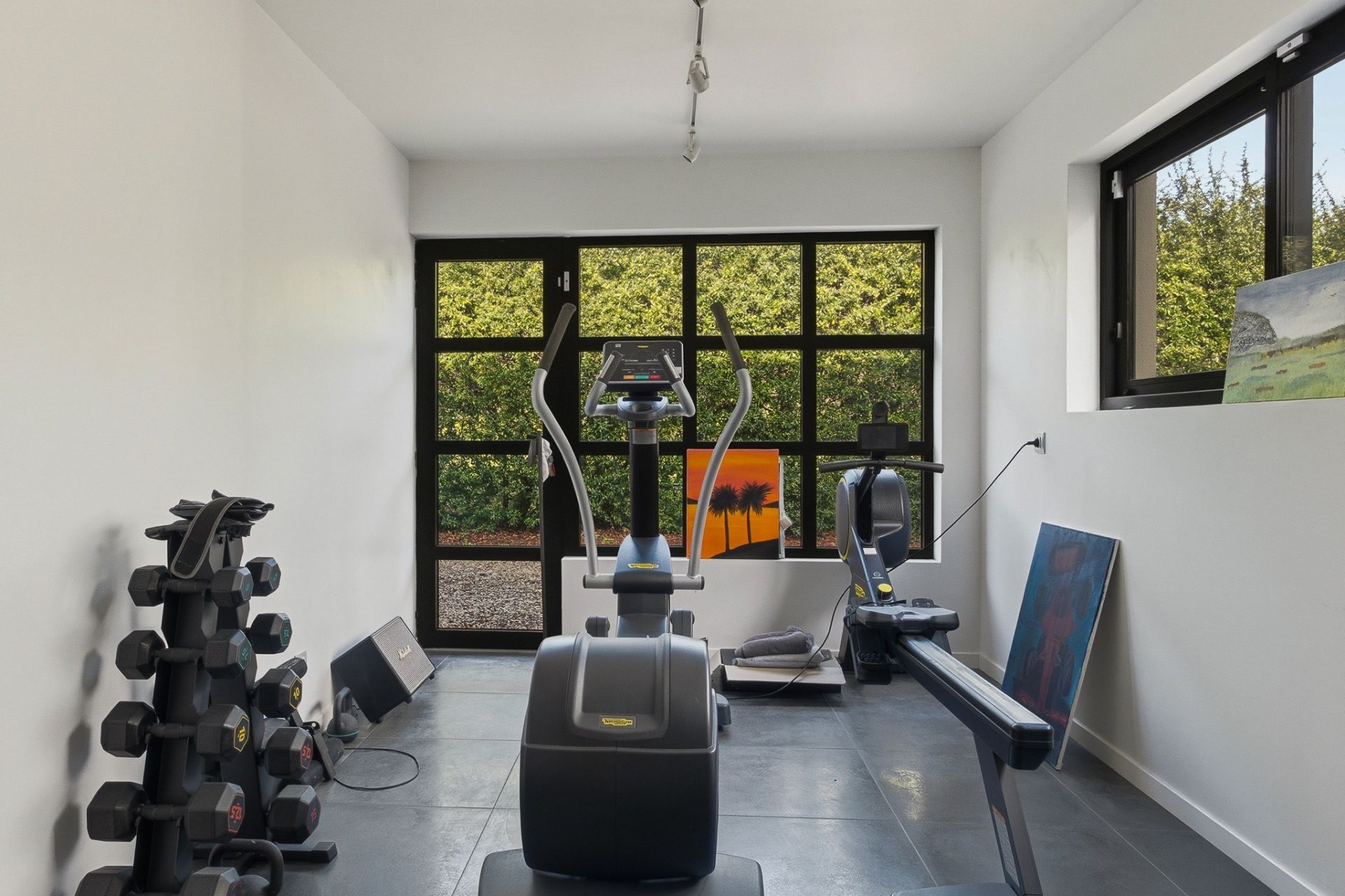 house 10 Rooms for sale on AIX EN PROVENCE (13100)