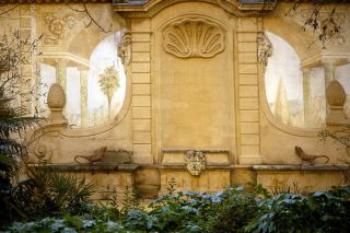 apartment 8 Rooms for sale on AIX EN PROVENCE (13100)