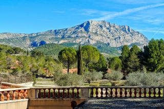 maison 10 Pièces en vente sur AIX EN PROVENCE (13100)