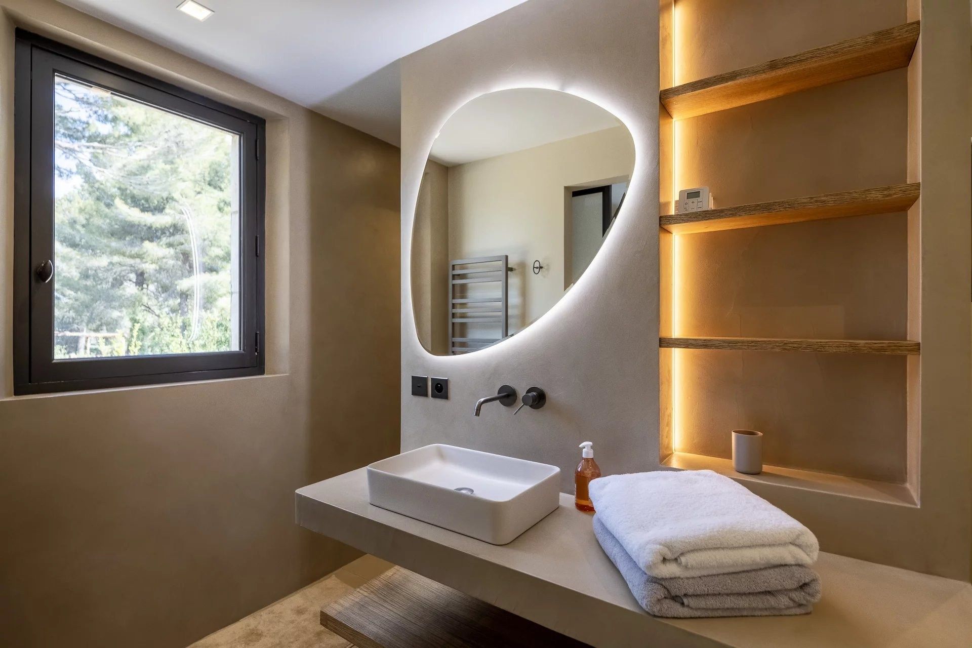 mas 10 Pièces en location saisonnière sur MAUSSANE LES ALPILLES (13520)