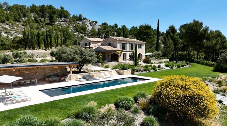 mas 10 Pièces en location saisonnière sur MAUSSANE LES ALPILLES (13520)