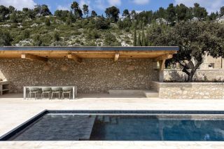 mas 10 Pièces en location saisonnière sur MAUSSANE LES ALPILLES (13520)