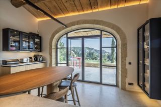 mas 10 Pièces en location saisonnière sur MAUSSANE LES ALPILLES (13520)