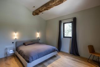 mas 10 Pièces en location saisonnière sur MAUSSANE LES ALPILLES (13520)