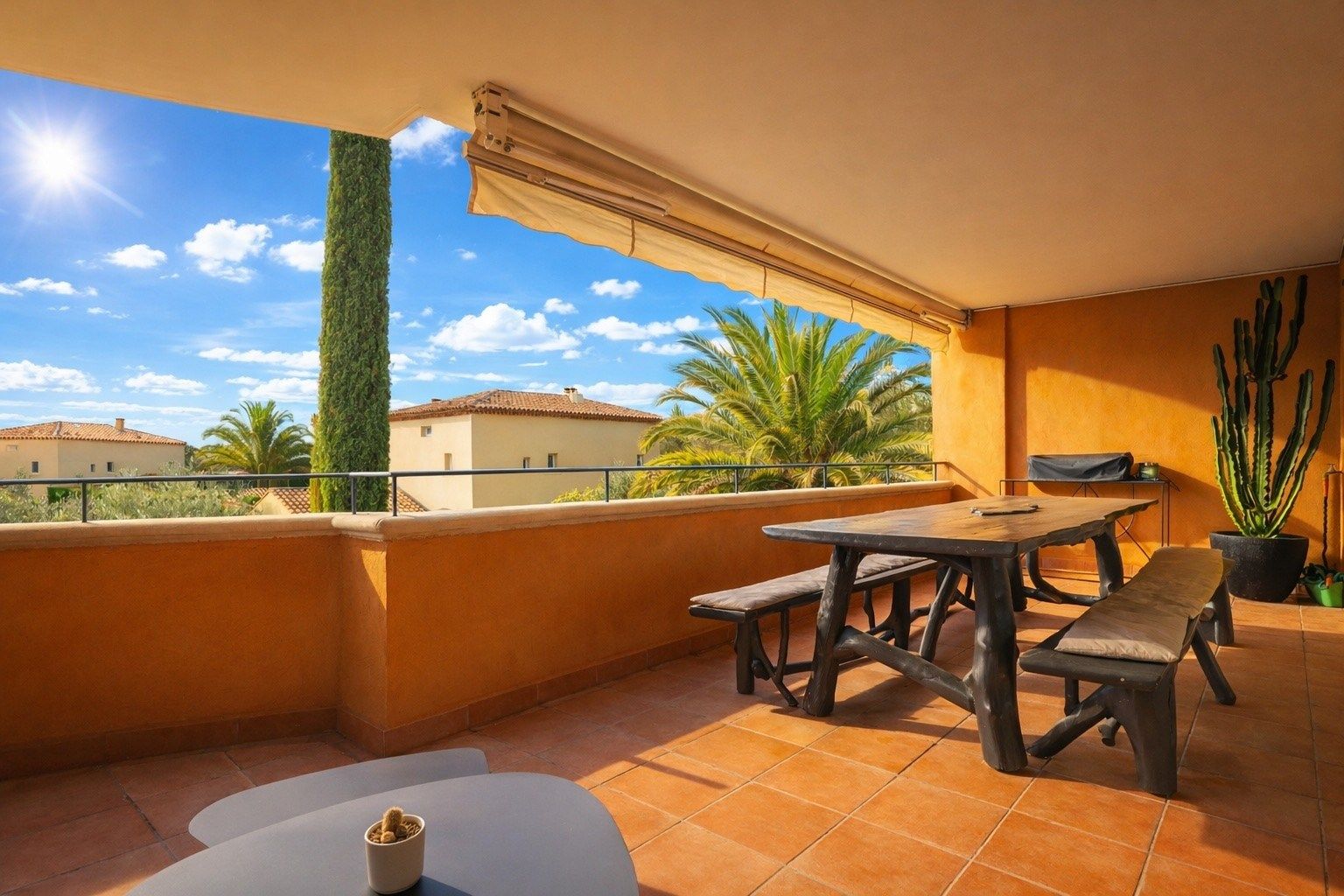 apartment 6 Rooms for sale on AIX EN PROVENCE (13100)