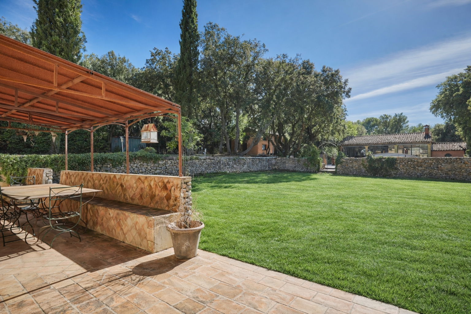 maison 12 Pièces en vente sur AIX EN PROVENCE (13100)