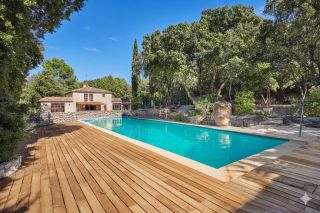 maison 12 Pièces en vente sur AIX EN PROVENCE (13100)