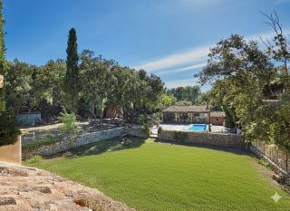 maison 12 Pièces en vente sur AIX EN PROVENCE (13100)