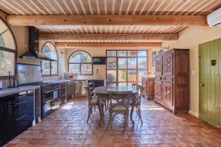 maison 12 Pièces en vente sur AIX EN PROVENCE (13100)