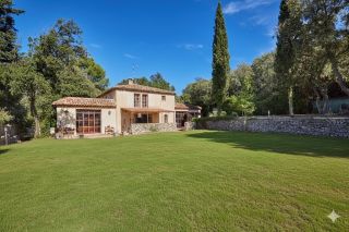 maison 12 Pièces en vente sur AIX EN PROVENCE (13100)