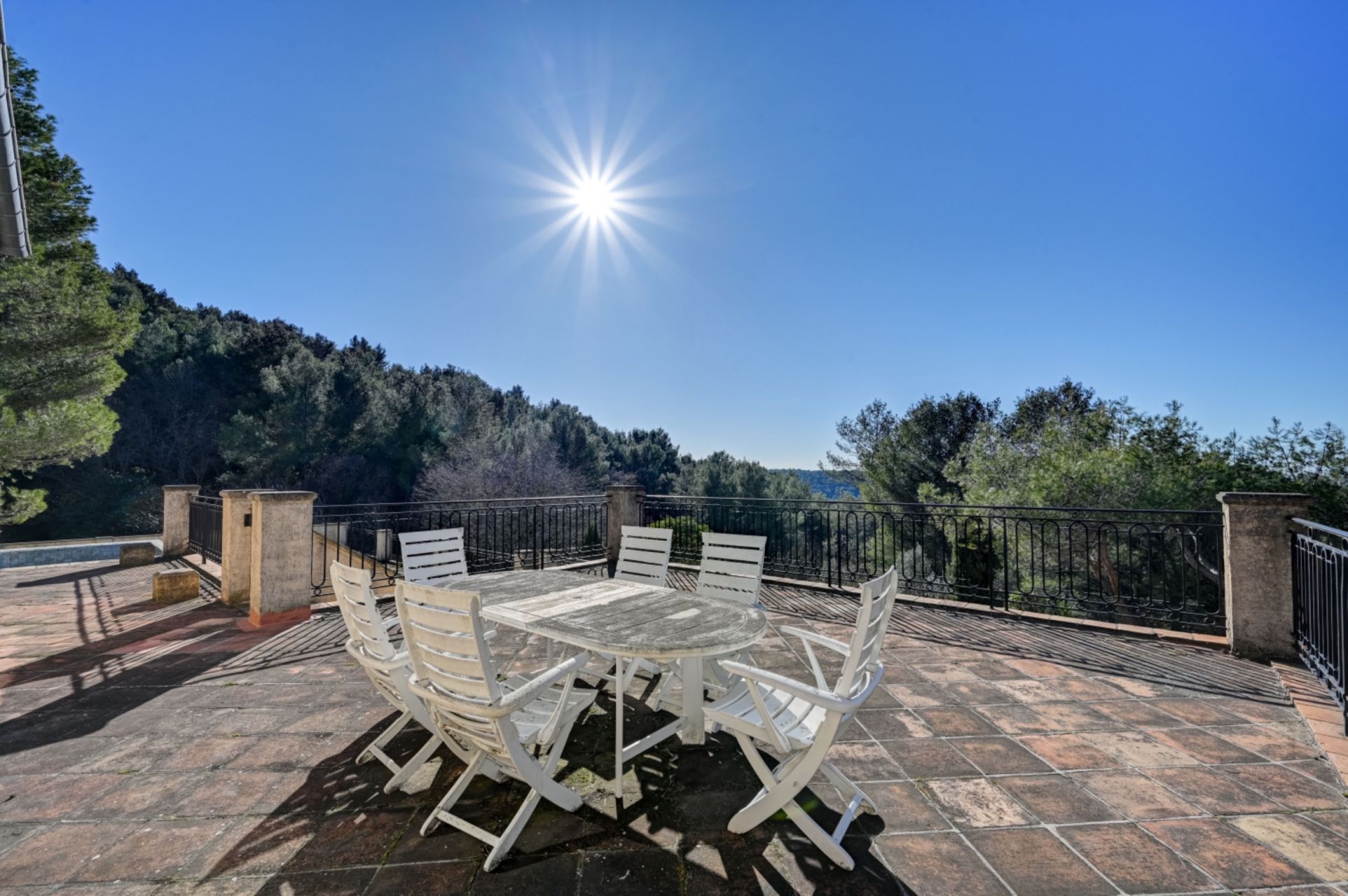 maison 12 Pièces en vente sur AIX EN PROVENCE (13100)