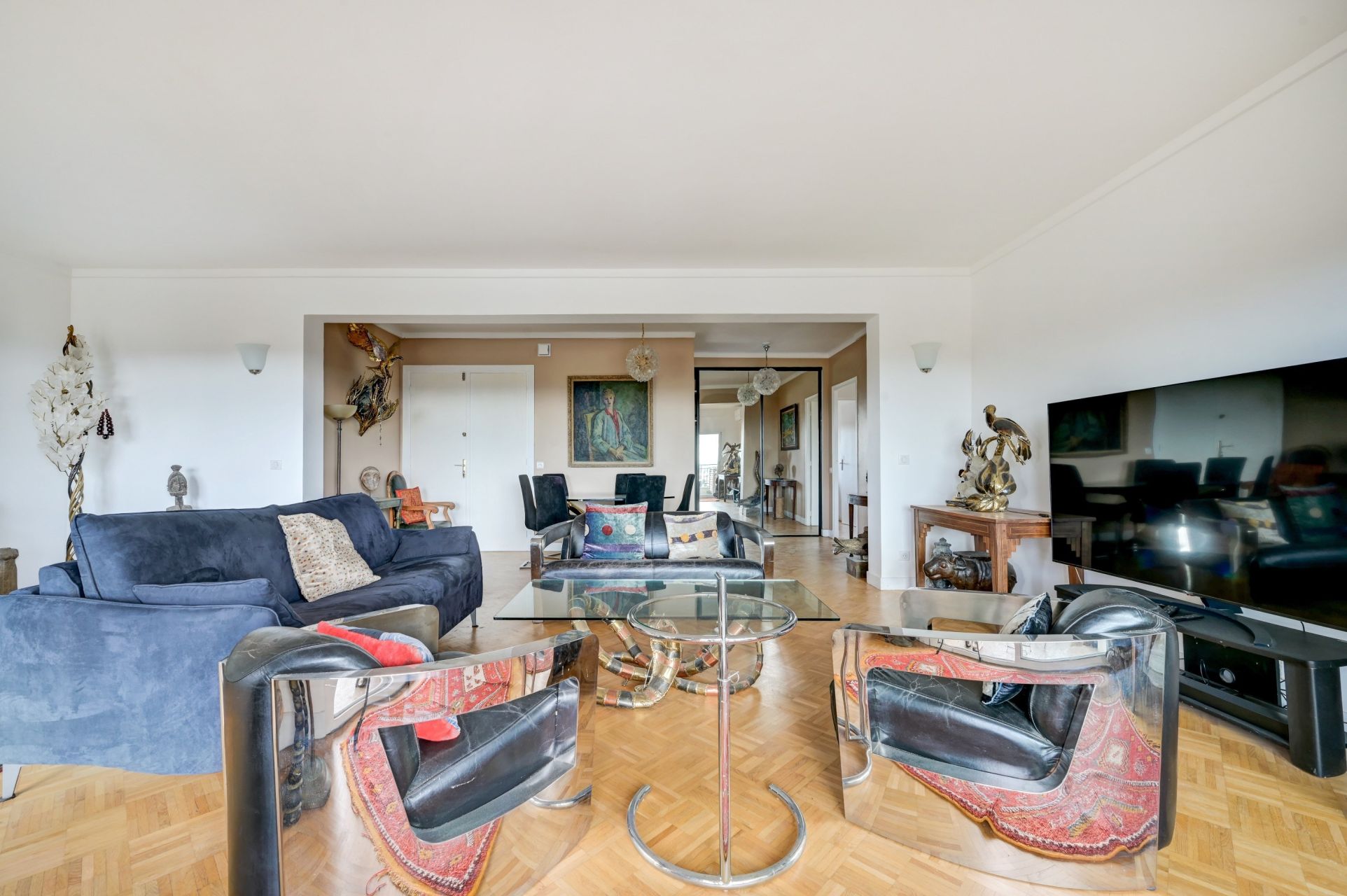 apartment 5 Rooms for sale on AIX EN PROVENCE (13100)