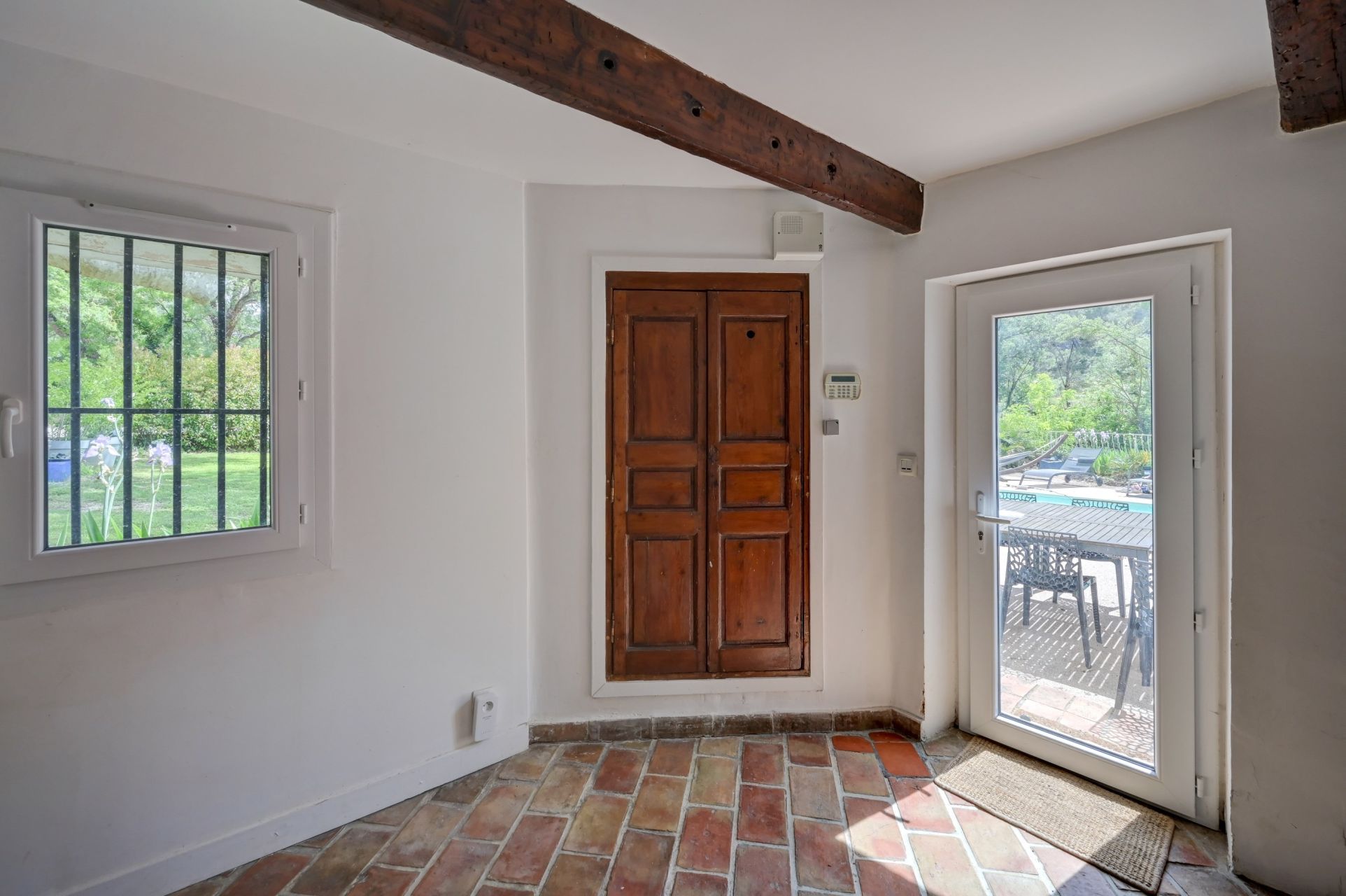 maison 7 Pièces en vente sur VENTABREN (13122)