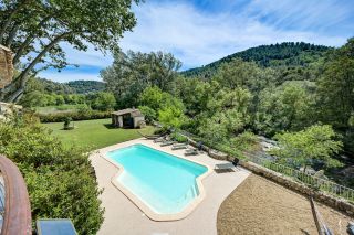 maison 7 Pièces en vente sur VENTABREN (13122)