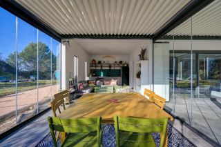 house 7 Rooms for sale on AIX EN PROVENCE (13100)