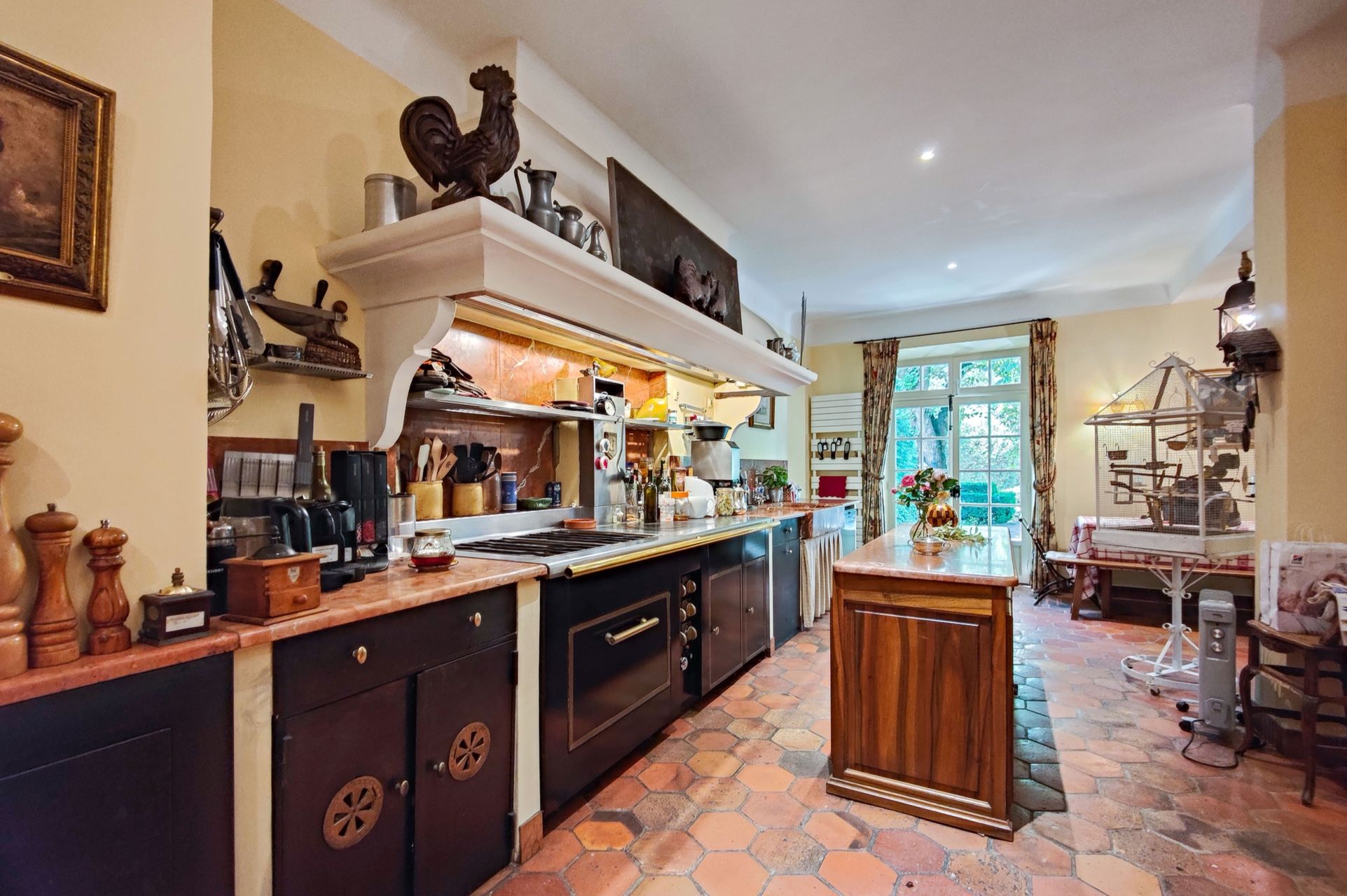 maison 25 Pièces en vente sur AIX EN PROVENCE (13100)