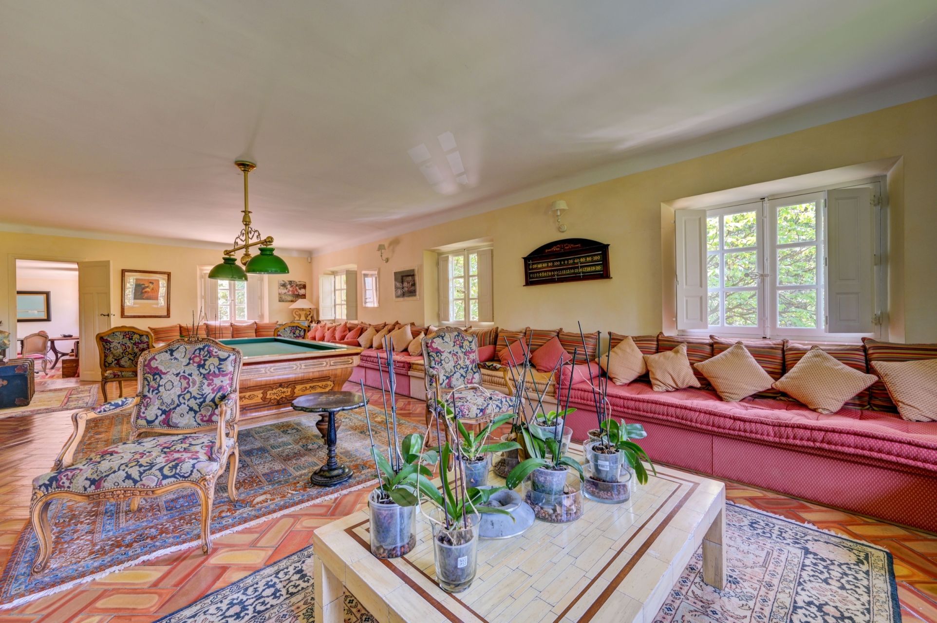 maison 25 Pièces en vente sur AIX EN PROVENCE (13100)